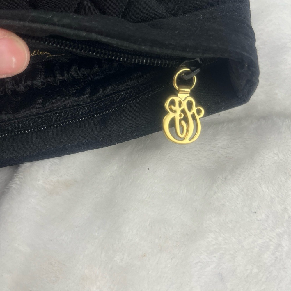 Vera Bradley Wristlet Black Quilted Gold-Tone Hardware Chic Classic - Picture 5 of 7